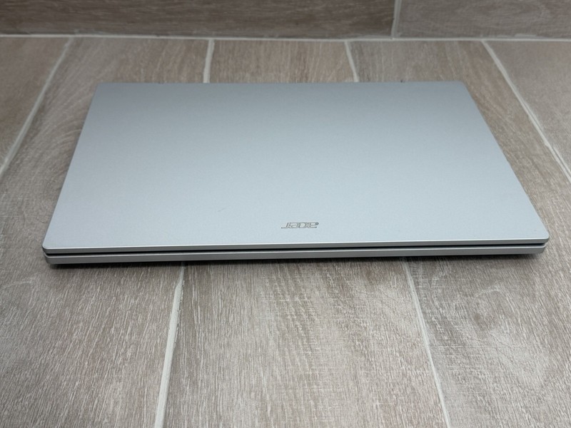 Acer Aspire 3 14 Laptop 14" AMD Ryzen 5 7520U 8GB RAM 256GB NVMe SSD Win-11 gallery