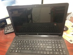 HP Laptop 15-db0004dx AMD Ryzen 3 2200U 2.50GHz No Ram 1TB HDD -Parts or Repair