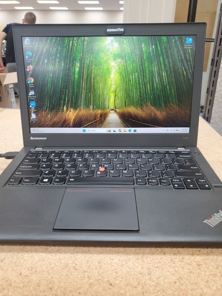Lenovo ThinkPad X240 12" i5-4300u 1.9GHz 8GB 256GB SSD Win11 Laptop 081326-2