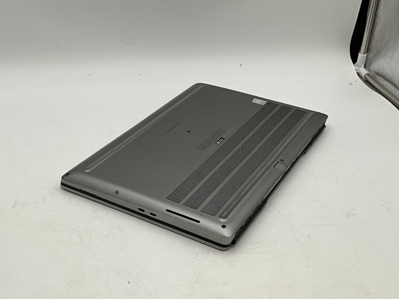 DELL Precision 7560 i7-11850H 2.5g 32GB 1TB T1200 15.6" Win 11 LAPTOP GDND2J3 gallery