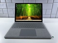 Microsoft Surface Laptop 5 13.5” 1950 Intel Core i7-1265U 16GB RAM 512GB READ”