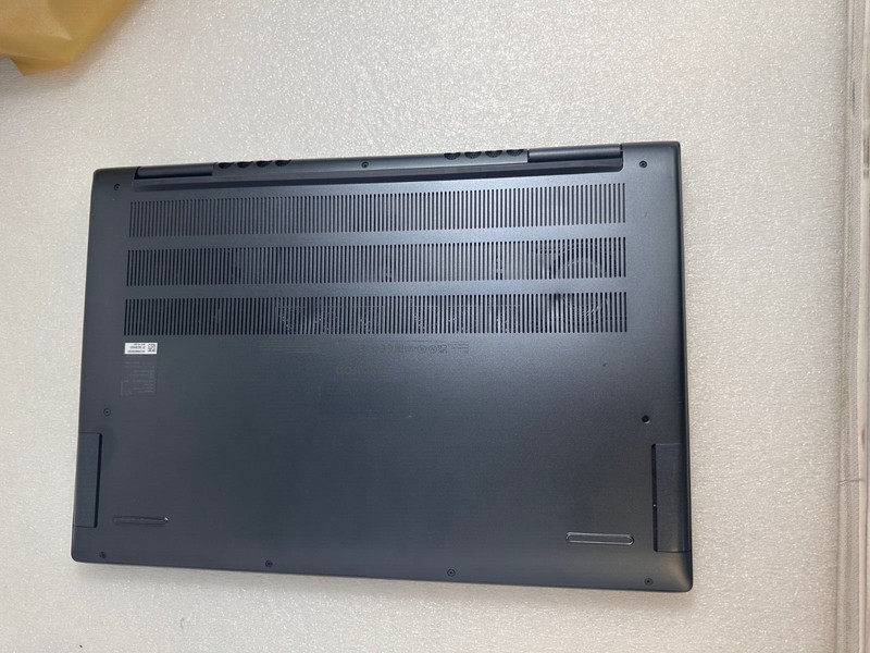 Dell Inspiron 16 7610 16" Intel I7-11800H 1TB SSD 16GB 3072 x 1920 gallery