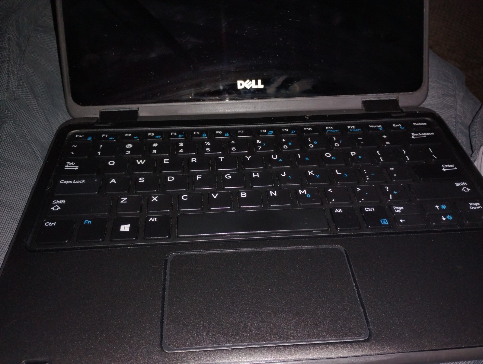 Dell Chromebook 11 P22T (11.6", Intel Celeron N2840 2.16GHz, 4GB, 16GB SSD) gallery