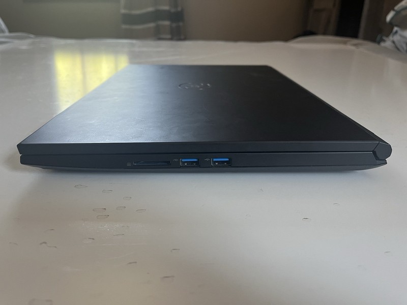 EVOO EG-LP7-BK Gaming Laptop, 15.6" FHD, R7 4800H, RTX2060, 16GB RAM, 512GB SSD gallery