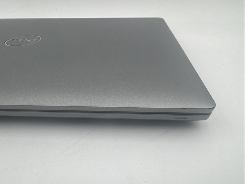 Dell Precision 3561 Laptop - 2.5 GHz i7-11850H 32GB 512GB SSD T1200 15.6" gallery