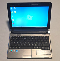 Acer Aspire One 10.1in Intel Atom 1.66GHz 1GB 160GB Win7 Starter Black