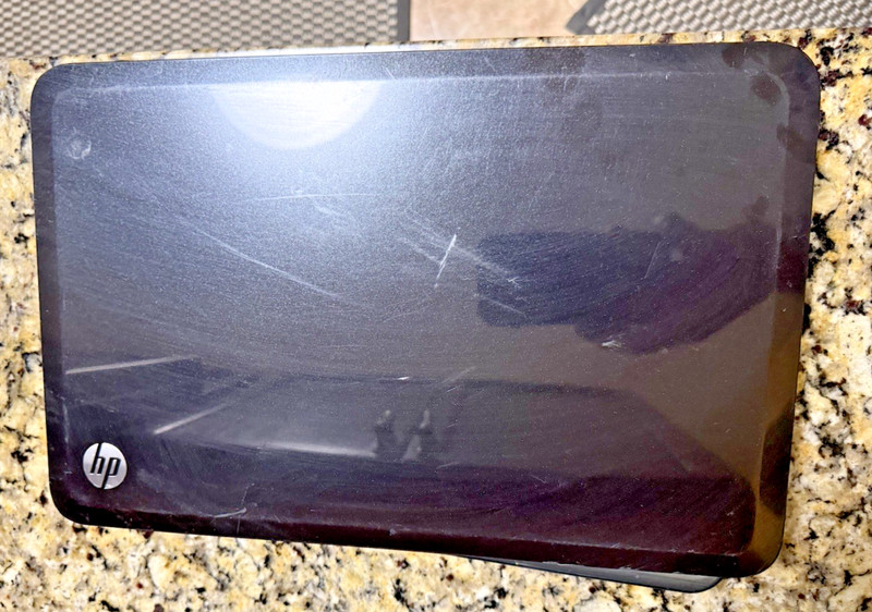 HP Pavilion G6 AMD A6-4400M 2700MHz 4 GB 500 HDD Window 10 pro 64 bit No Batt gallery