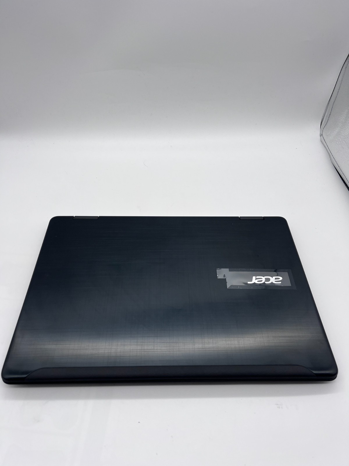 Acer Spin 5 13.3" Touchscreen 2-in-1 i5-7200U 8GB RAM 256GB SSD gallery
