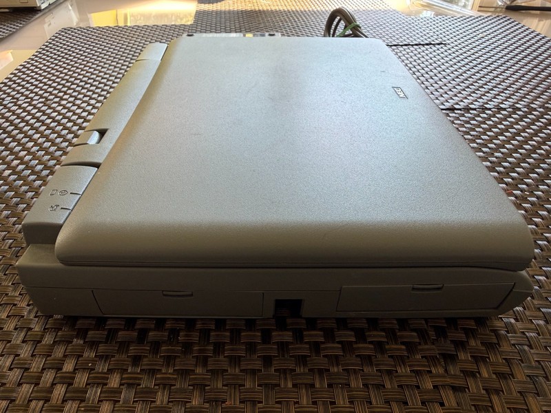 🖥️ NEC VERSA 2200C w/AC adapter for PARTS OR REPAIR gallery
