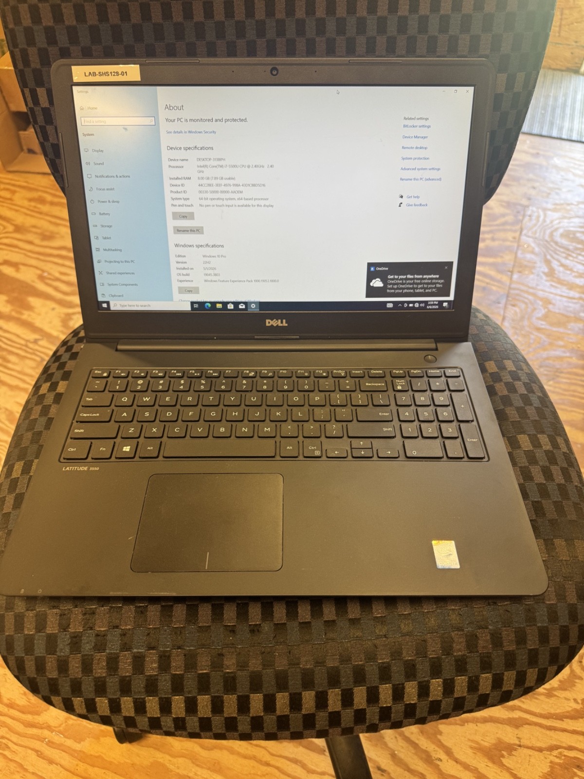 Dell Latitude 3550, i7, 500gb HHD, 8gb Ram, Win 10 Pro, 5th gen gallery