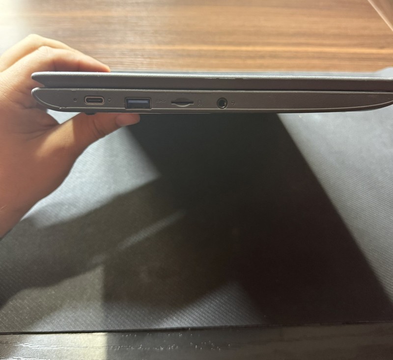 Lenovo Chromebook 100e 2nd Gen 82CD0000US 11.6", Black - Used - gallery