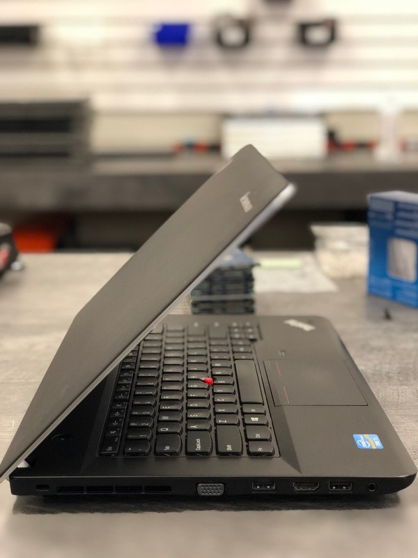 Lenovo Thinkpad E540 Core i7, 500GB, 8GB RAM, WIN 7 / Win 10 Webcam 15.6" FAST gallery