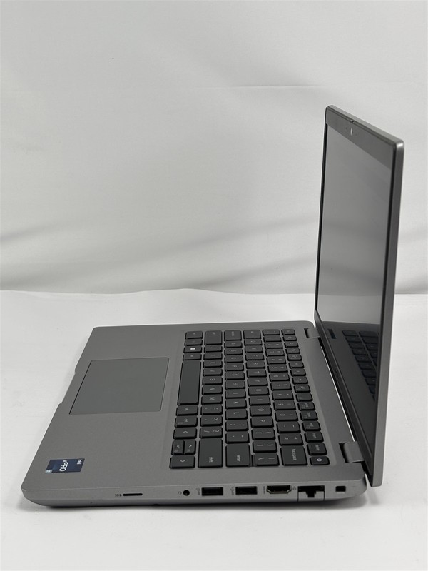 Dell Latitude 5431 14" i7-1270P 16GB 256GB SSD FHD USB-C Laptop gallery
