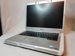 Dell Inspiron E1505 Laptop Intel Core Solo 1GB Ram No HDD Bad Battery