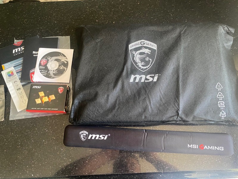 MSI GT80 Titan SLI - Extras! - Dual GTX 980M! - Cherry MX! -I7- 24gb RAM - READ gallery