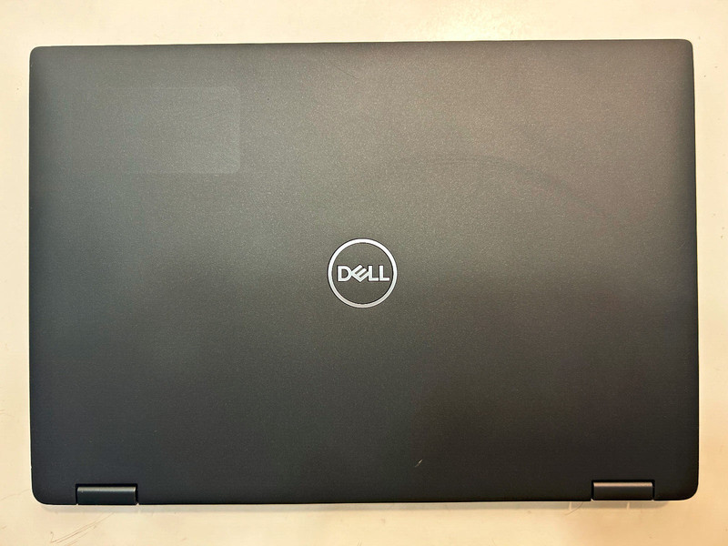 COMPLETE Dell Latitude 7390 2-in-1 - 13.3" i7-8650U 1.9GHz 16GB 512GB MA15-47 gallery