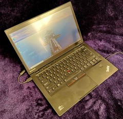 Lenovo ThinkPad X1 Carbon 14″, i7-3667U @ 2.0GHz, 8GB RAM, 240GB SSD