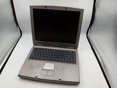 Dell Inspiron 1150 14″ Laptop Intel Celeron 2.6GHz – BOOTS – BAD KEYBOARD -RR
