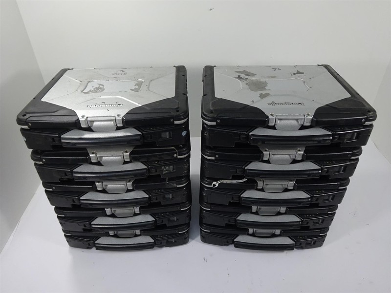 Lot 10 Panasonic CF-31 MK6 Core i5-7300U - Bios Locked - Read Description gallery