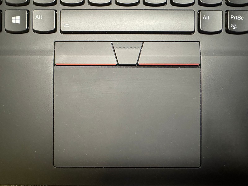 Lenovo ThinkPad P1 15.6” 4K Touch Xeon E-2176M 32GB ECC 512GB SSD NVIDIA P2000 gallery