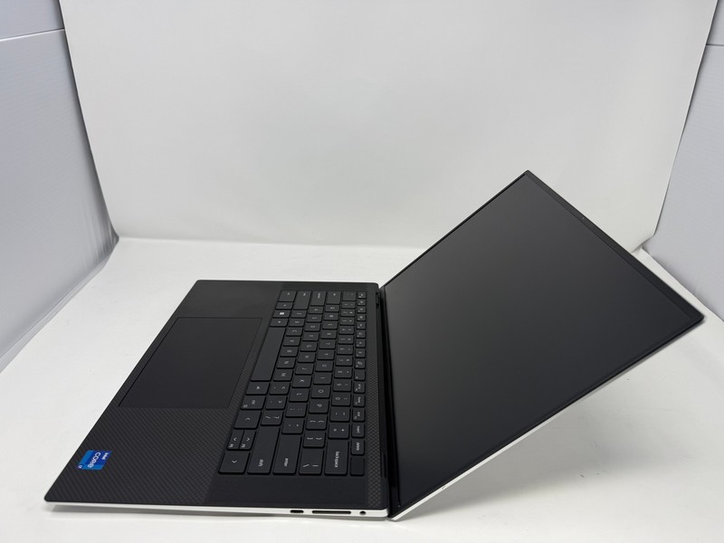 Dell XPS 15 9520 NVIDIA GeForce RTX 3050 Ti Mobile 12th Gen i7-12700H 16GB gallery