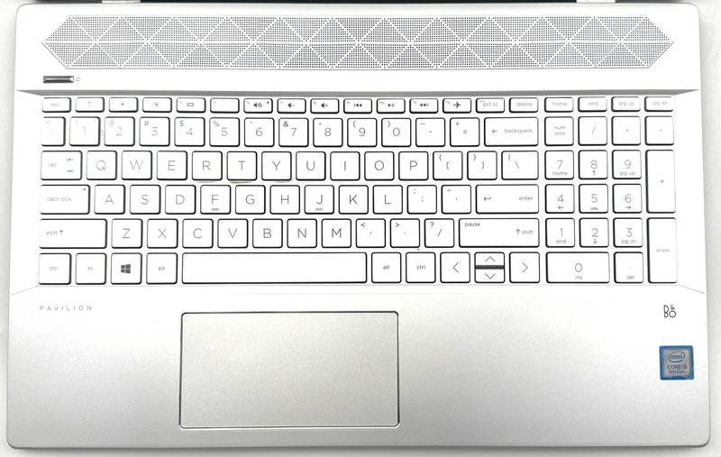 HP Pavilion 15.6 CTO - HD - i5-8250U - 12GB RAM - 1TB HDD - Mineral Silver gallery