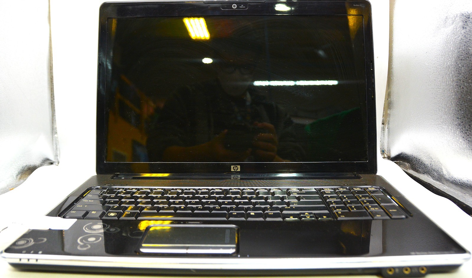 HP Pavilion dv7 Dual-Core M600 NO OS/NO STORAGE/NO BOOT *PARTS/REPAIR/READ* gallery