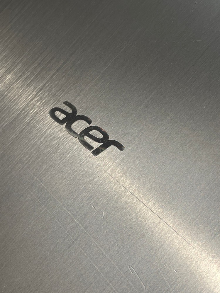 Acer Aspire 5 (Ryzen 3 3200U, 4GB RAM, 128GB SSD)