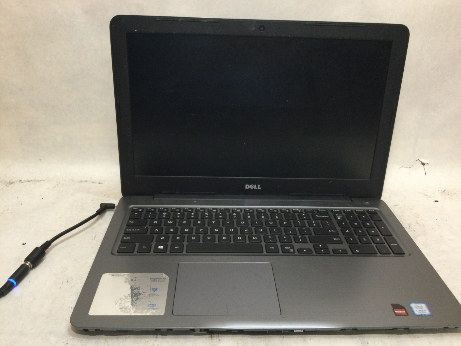 Dell Inspiron 15 5567 15.6” / Intel Core i7 / (CRACKED/POWERS ON/NO BOOT!) -MR gallery