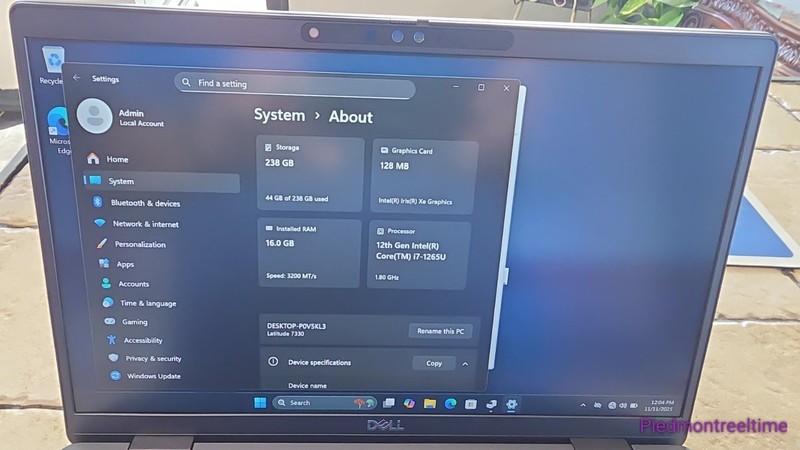 Dell Latitude 7330 13.3" FHD i7 1265U 2.69GHz Iris Xe 16GB 256GB Win11Pro Laptop gallery