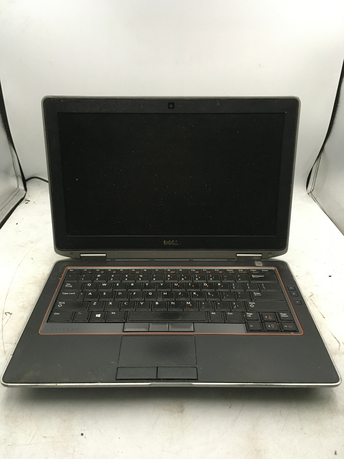 DELL LATITUDE E6320 - FOR PARTS / NO POWER - INTEL I5 - NO RAM -READ DESC - BB gallery