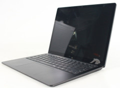 Microsoft Surface Laptop 3 Black 13.5″ i7 10th 256GB SSD 16GB RAM Win11 (LO) C