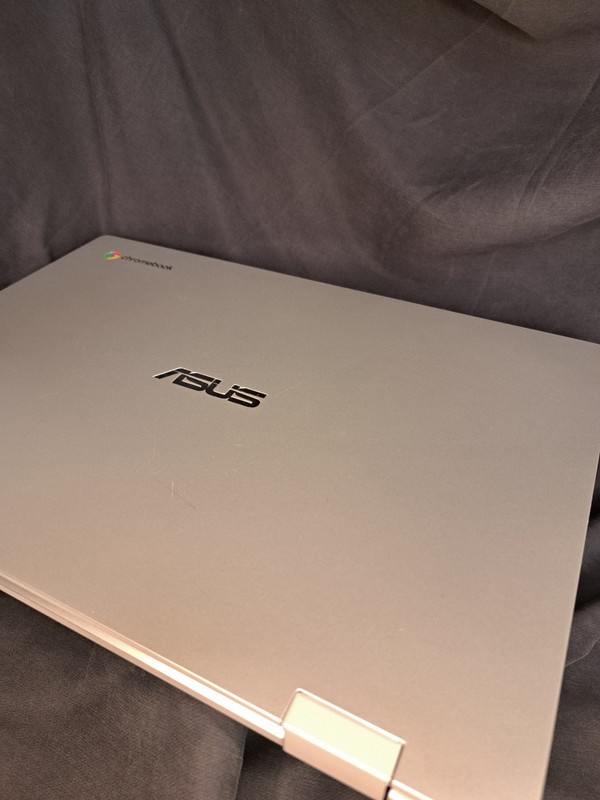 ASUS 14in Chromebook laptop CX1400CKA-DB84F Intel Celeron 8GB ram 64GB SSD boxed gallery