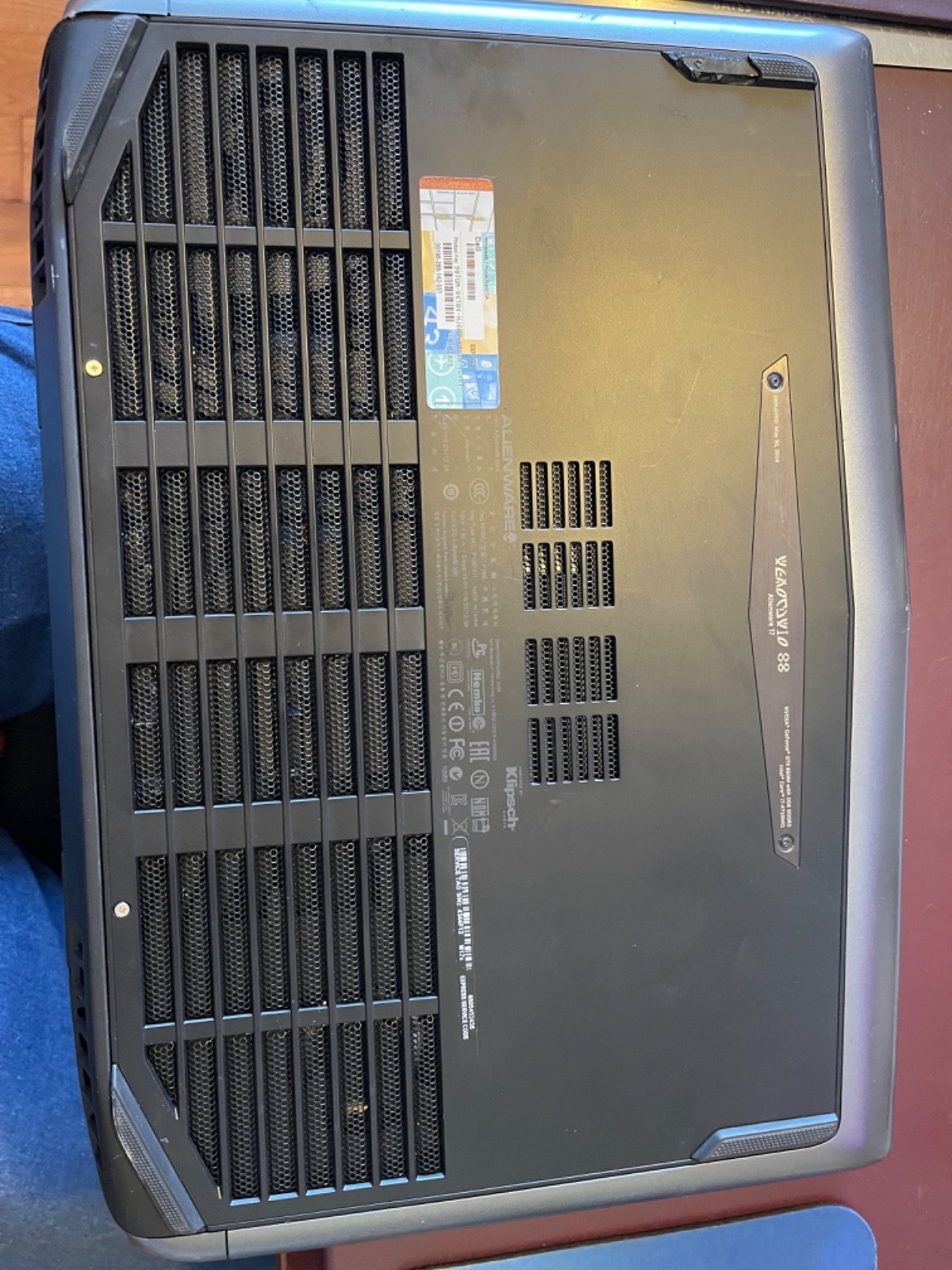 Alienware 17 R3 Gaming Laptop, Core i7-Parts only gallery