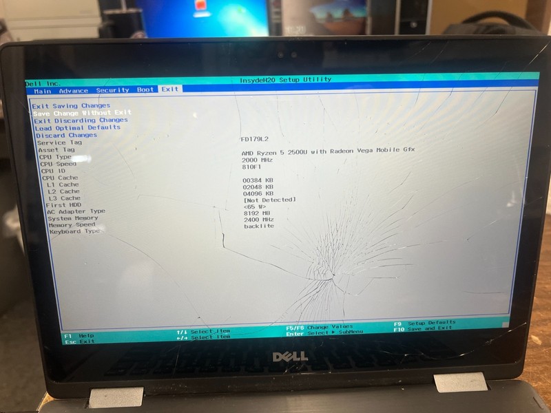 Dell Inspiron 7375 (2-in-1) 13.3in AMD Ryzen 5 2500U 2000MHz 8GB No OS No HDD gallery