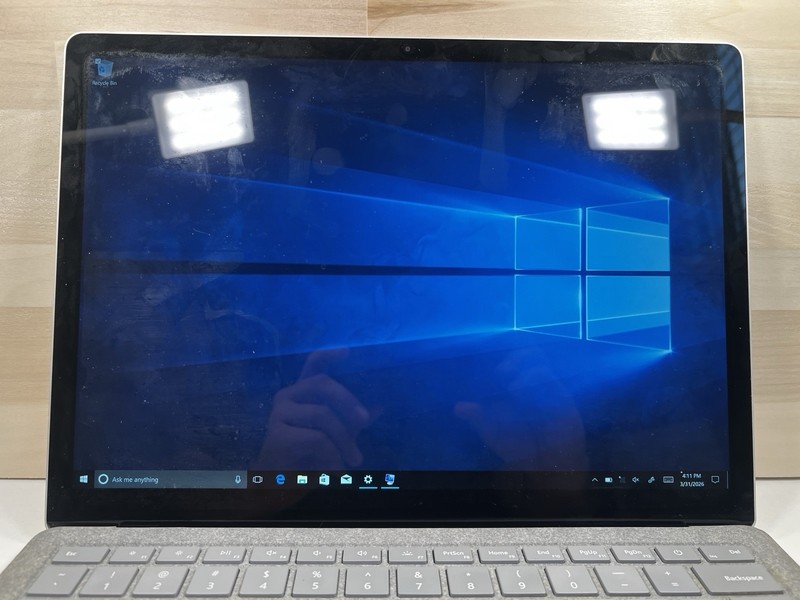 Microsoft Surface Laptop 13.5'' (512 GB, Intel Core i7 7th Gen., 16 GB) -... gallery