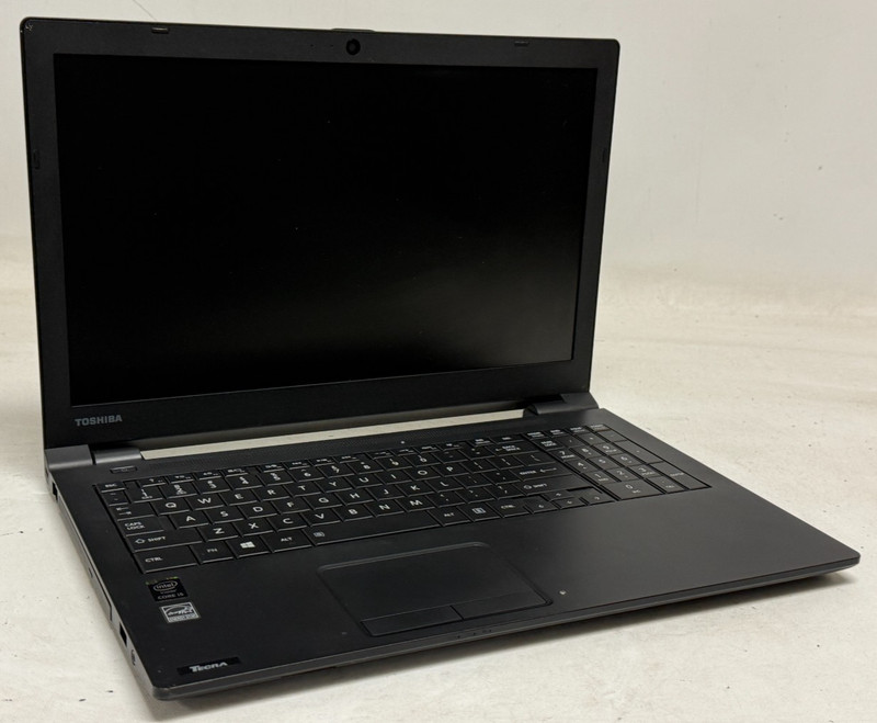 Toshiba Tecra C50-B 15.6" (i5-5200u - 4GB RAM - NO OS/HDD) - Lot of 4 gallery
