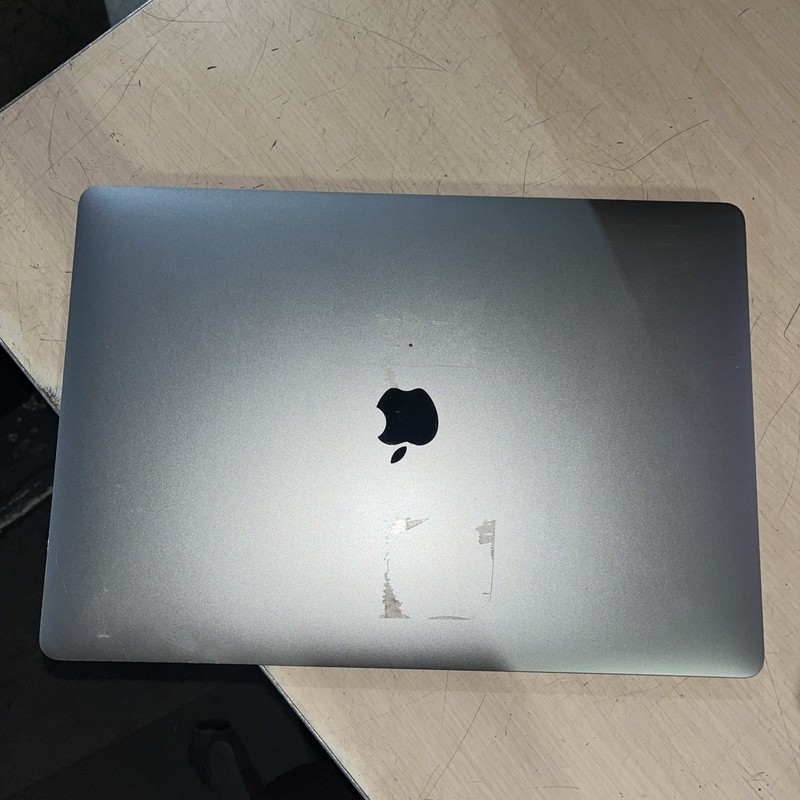 APPLE MACBOOK PRO 16" 2019 CORE I7-9750H 2.6GHZ 16GB RAM 256SSD gallery