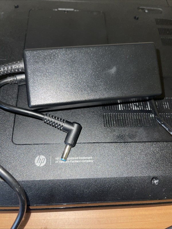 Great Deal! Working hp 250 laptop 15 inches i3 gallery