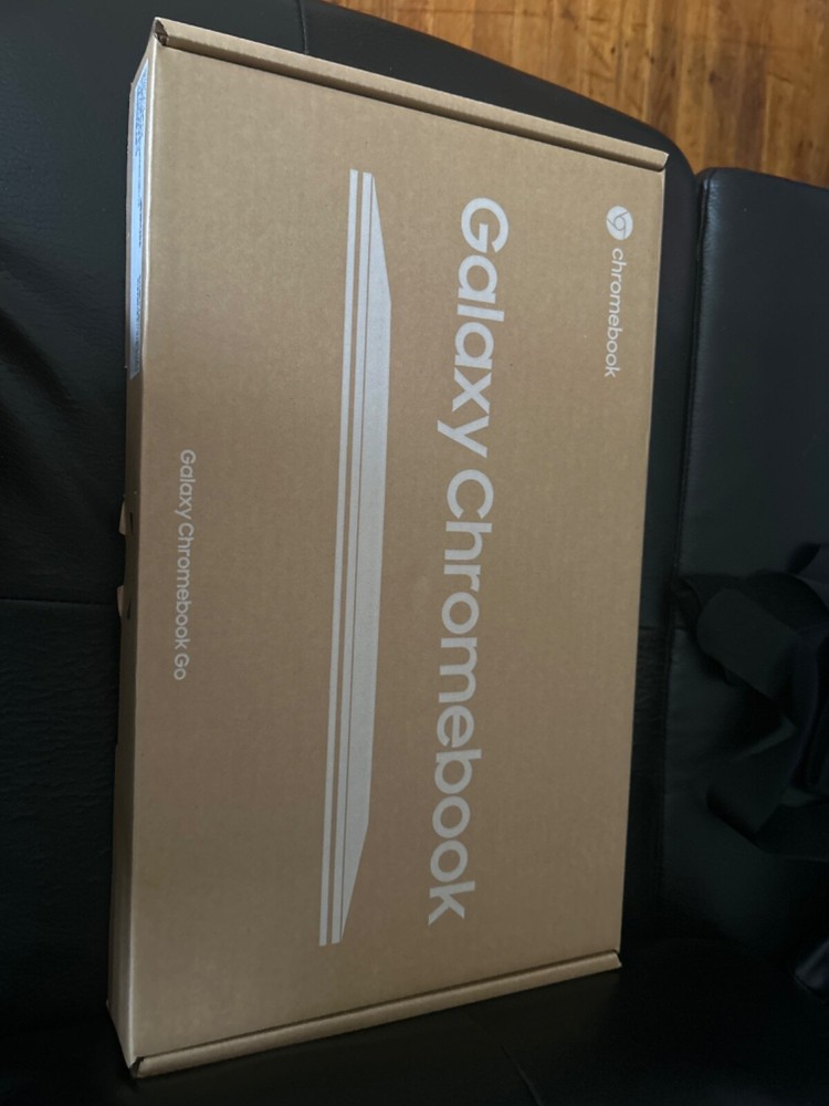 Samsung Galaxy Chromebook Go 14" (32GB eMMC, Intel Celeron N, 2.80 GHz, 4GB,...