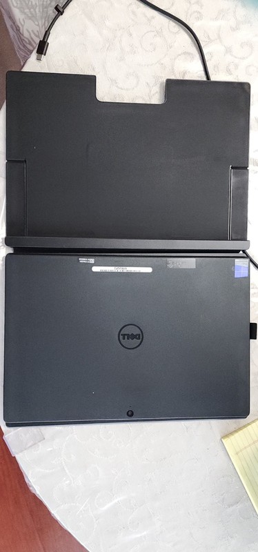 Dell Latitude 7275 2-in-1 12" FHD Touch M5-6Y57 128GB 8GB W10P Webcam Backlit gallery