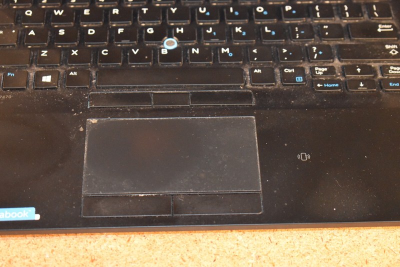 Dell Latitude E7470 Core i5-6300U 256GB SSD Windows 7 Pro 64-bit QHD Touchscreen gallery