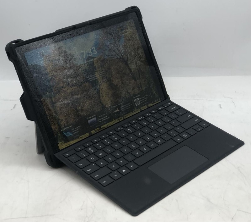 Microsoft Surface Pro 7 1866, 12.3"  Intel Core i3-1005G1, 1.20 GHz, 4GB, 128GB gallery