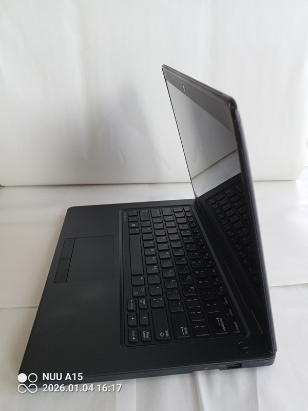 Dell Lat E5450 14" i5-5300U 2.30GHz 8GB RAM 500GB HDD Win 11 Touch Scrn A/C Cord gallery