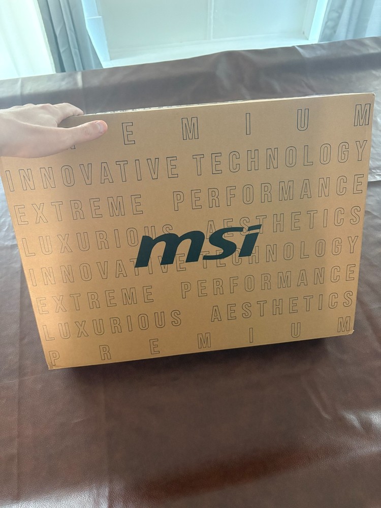 MSI Vector A18 HX A9WIG-076US 18 Gaming Notebook - QHD+ - 240 Hz - AMD Ryzen 9