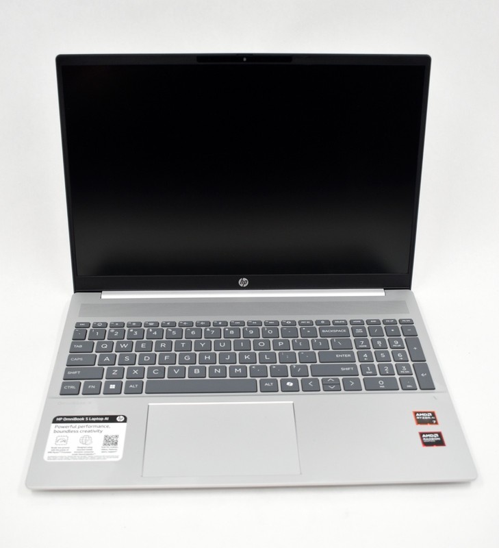 HP OmniBook 5 16-ag1070wm Laptop 16" AMD Ryzen AI 7 350 16GB Ram 512GB SSD Win11 gallery