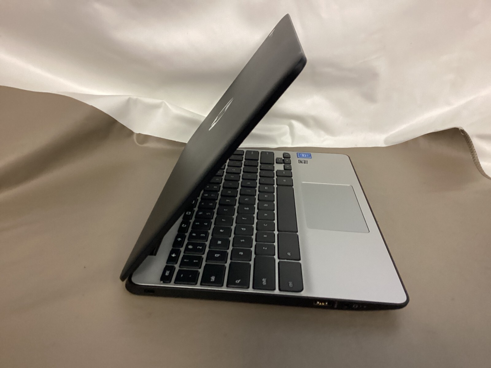 HP Chromebook G5 11.6" HD Laptop 16GB eMMC 4GB RAM Intel Dual-Core Celeron N3060 gallery