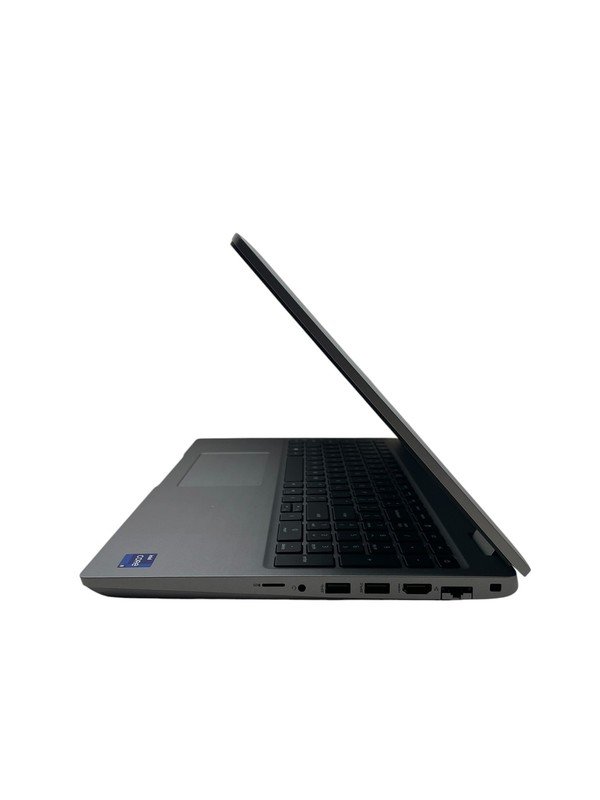Dell Precision 3561 15" - i7 2.5GHz - 16GB RAM - 512GB SSD - Grade D gallery