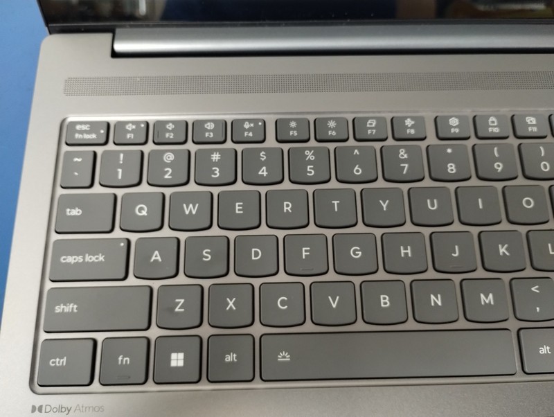 LENOVO IdeaPad Pro 5 1IAH10, Intel Core Ultra 9 285H, 2.90 GHz 32 GB, 1 TB NVMe gallery