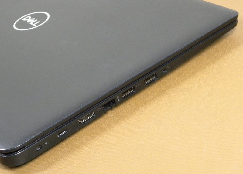 Dell Latitude 3500 15" i5 8265u 1.6GHz 256GB NVMe SSD 16GB Windows 11 Pro gallery